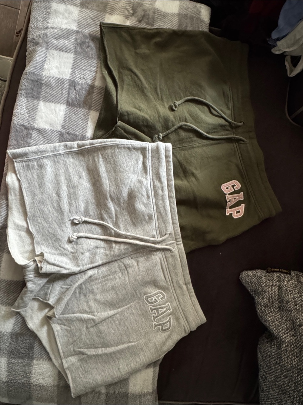 Women’s Gap factory sweat shorts size small
